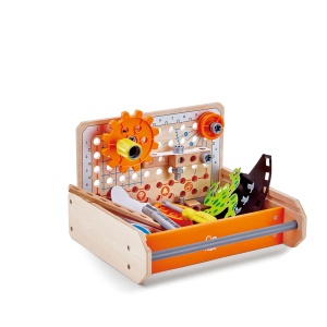 Hape Junior Inventor Tinkerer Toolbox Experiment Set, Mint Toys, de la 4 ani