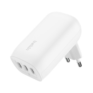 Incarcator USB-C Belkin BoostCharge cu 3 porturi, 67W, alb
