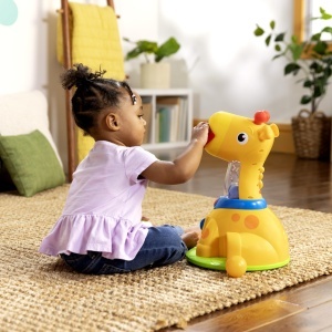Jucarie pentru bebelusi Bright Starts Giraffe, 5 bile colorate, muzica si lumini, 6 luni - Img 7