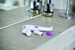 Kit de epilare Remington WPG4035, waterproof, cu perie de exfoliere, alb - Img 7