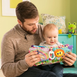 Lamaze L27186 Baby Clip Go - Carte senzoriala din material textil cu sunete si accesorii pentru bebelusi - Img 3