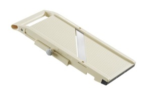 Mandolina Hendi Shogun Lame Inox Grosime Reglabila 1-5 mm Protectie Degete Bej - Img 3