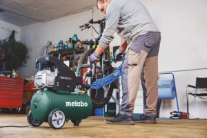 Manometru pentru Receptia Aerului Metabo RF 60, 0.5-12 bar, Design Robust - Img 2
