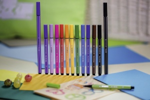 Marker Premium STABILO Pen 68 Mini, 1 mm, 23 culori disponibile - Img 5