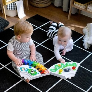Masa de joaca Baby Einstein Around We Grow 4-in-1, cu muzica si lumini, 15 jucarii - Img 13