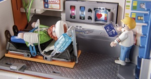 Masina de Ambulanta PLAYMOBIL 70913 cu Sunet si Lumina, Jucarie pentru Copii de la 3 Ani - Img 6
