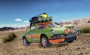 Masinuta PLAYMOBIL Porsche 911 Carrera RS 2.7 Offroad, Set Figurine, 2024 - Img 3