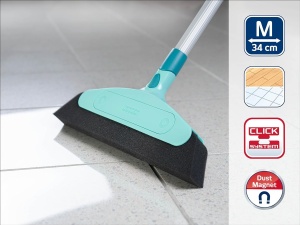 Matura din spuma Leifheit Classic 34 cm, ideala pentru persoanele care sufera de alergii cu conexiune inclinata a manerului, cap de matura fara maner, pentru indepartarea rapida a celui mai fin praf si murdarie, cu sistem de clic - Img 3