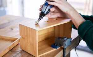 Menghina multifunctionala Dremel 2500 Multi Vise rotatie 360deg prindere ajustabila - Img 6