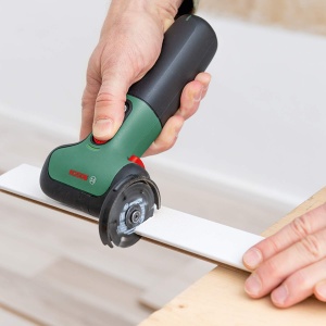 Mini polizor unghiular Bosch EasyCut&Grind (Separati lemnul (busteni), plasticul, cartonul si metalul; baterie de 2,0 Ah; 7,2 volti; in cutie) - Img 2
