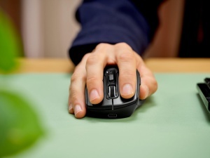 Mouse wireless Trust Niven Bluetooth 2.4GHz, negru, ergonomic, silentios - Img 8