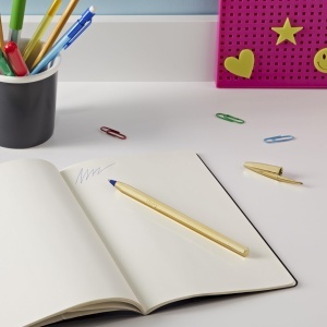 Penna BIC Cristal Celebrate Oro, design modern si elegant, model 943852 - Img 2