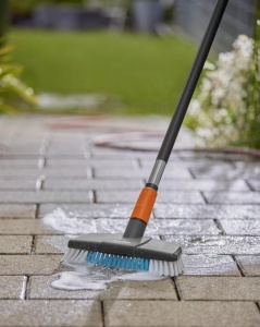 Perie de curatare Gardena Cleansystem 18816-20, cu peri tari, pentru suprafete mari - Img 3