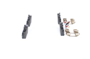 Placute de frana Bosch BP1323 pentru Mercedes-Benz A-Class si B-Class, ECE-R90, cu accesorii - Img 4