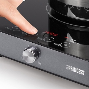 Plita cu inductie Princess cu panou de control tactil, afisaj digital LED, putere de 1800 W, de la 60 de grade C la 240 de grade C, oprire automata si detectare a tigaii 01.303010.01.001 - Img 4