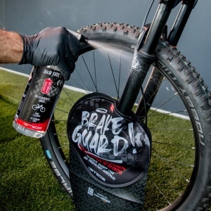 Protectie pentru frane de bicicleta Errecom, cu sac pentru reziduuri, neopren - Img 2