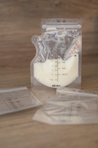 Pungi pentru depozitare lapte matern BEABA, 250ml, 50 bucati, BPA-free - Img 2