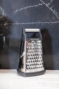 Rasnita KitchenAid Vierkantreibe 4 fete otel inoxidabil cu container colector - Img 4