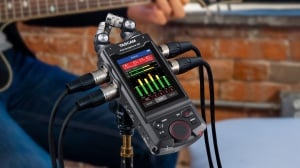 Recorder Portabil Tascam Portacapture X8, 62 Canale, 32-bit192-kHz, Negru - Img 11