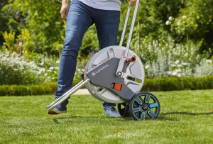 Rola de furtun Gardena CleverRoll L Easy Metall, capacitate 100 m, metal, stabila - Img 5