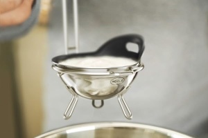 Rosle Eier-Pochierer ArgintiuNegru Inox 1810 Antiaderent Maner Lung - Img 2