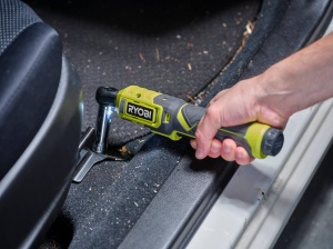 Ryobi 4 V USB-LITIU Cheie cu clichet fara fir RR14W4-120G Priza patrata de 1/4 inch, 1 x 4 V 2.0 Ah Baterie cu litiu si incarcator - Img 6