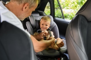 Scaun auto pentru copii MoMi EMI, 0-12 ani, 360 rotativ, ISOFIX, 3-36 kg - Img 14