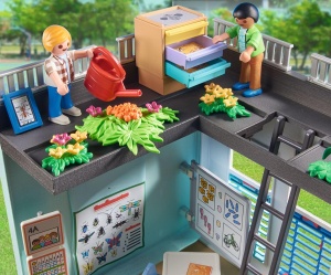 Scoala Mare Playmobil 71327 cu Tabla Interactiva pentru Copii de la 5 Ani - Img 4
