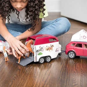 Set de Joaca Schleich Horse Club cu SUV si Remorca pentru Cai, 110 Piese - Img 3