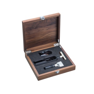 Set de vinuri WMF Baric Sommelier 3 piese, tirbuson, taietor de folie, dop de sticla, in cutie din lemn de nuc, negru - Img 3