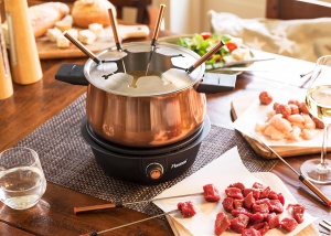 Set Fondue Bestron AFD850CO pentru 8 persoane, capacitate 1.5 l, putere 1500 W, culoare cupru - Img 4