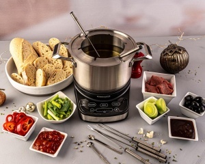 Set fondue electric Rommelsbacher F 1200 25L 6 furculite control tactil 1200W - Img 3