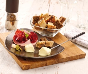 Set Fondue Electric Tefal EF3000, 1200W, pentru 6 Persoane, ArgintiuNegru - Img 8