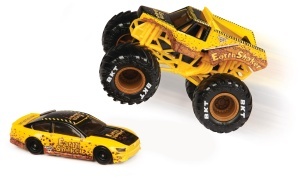 Set Monster Jam - Camion si Rennaut cu Design Detaliat, 164, pentru Stunts - Img 7