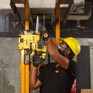 Sistem de extractie a prafului DEWALT D25304DH-XJ pentru ciocane electrice, 54V18V - Img 2