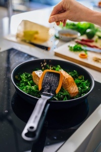 Spatula pentru gatit Fiskars Functional Form, 29 cm, PlasticSilikon, NegruPortocaliu - Img 12
