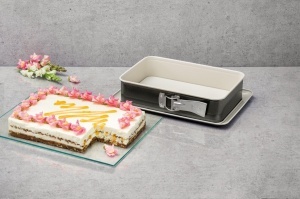 Tava dreptunghiulara Dr. Oetker 28 cm cu antiaderenta si protectie la scurgeri - Img 3