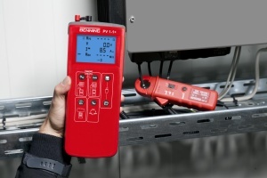 Tester instalatii fotovoltaice Benning PV 1-1 cu afisaj clar si USB - Img 6