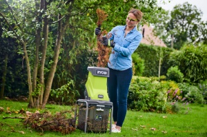 Tocatoare electrice RYOBI RHS2545B | Tocator | 2500 W | pana la 45 mm grosime ramura - Img 3