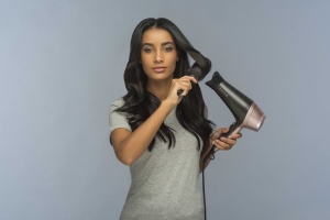 Uscator de par Remington Ion [Curls & Waves & Straight] Curl-Straight (2200W, incl. 3 accesorii de styling: duza de styling si difuzor conic si cu bucle, perie rotunda de 45 mm si cleme, 3 setari de incalzire si 2 suflante)D5707 - Img 5