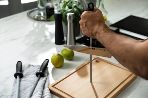 ZWILLING Wetzstahl 23cm Negru Maner Ergonomic pentru Ascutirea Cutitelor - Img 5