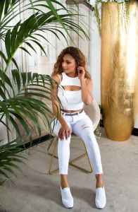 Top damă scurt alb cu decupaj și bretele subțiri – casual & party - Img 2