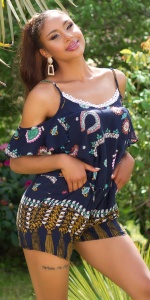 Salopetă damă scurtă de vară, lejeră, cu imprimeu boho, umeri goi și volane - Img 3