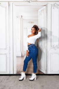 Blugi damă talie înaltă cu elastic și lanț decorativ – Croi conic, Bleumarin - Img 8