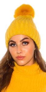 Căciulă damă galbenă tricotată cu pompon puf – Fes călduros de iarnă, stil casual