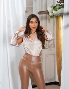 Colanți damă lucioși tip piele cu talie înaltă și fermoare decorative – model push-up, mulare perfectă - Img 8