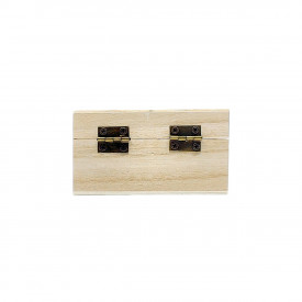 Cutiuta mini din lemn forma dreptunghiulara, 8 x 4.4 x 4.4 cm