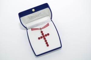Rivoli Cross Pendant - Fancy Multi Setting - Black Diamond - Img 3