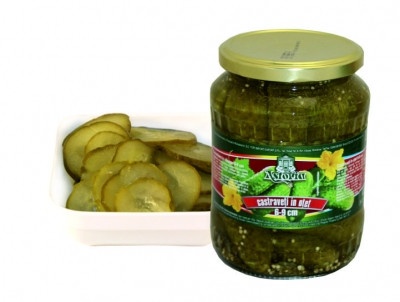 NOTA 11 Castraveti intregi conservati 3-6cm 720gr