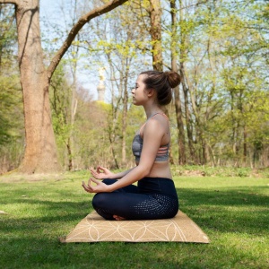 Saltea de yoga Navaris din pluta, 183 x 61 cm, 44764.24 - Img 7